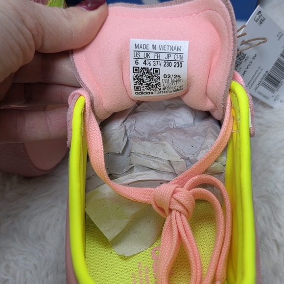 Adidas Tokyo Women's Pink and Green Sneakers - Picture 8 of 9